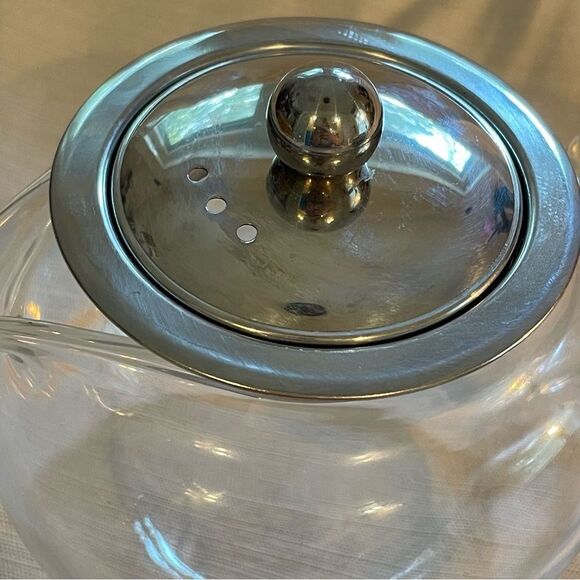 Glass Blooming Teapot with stainless steal lid - Picture 9 of 11